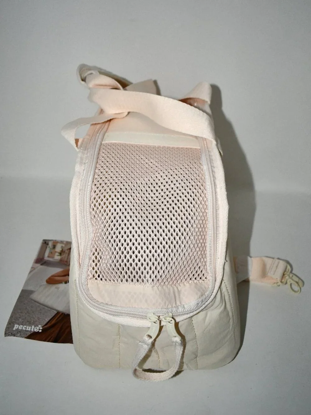 Pecute Dog Purse Carrier, Lightweight Soft-Sided Pet Carrier in Cream NWT